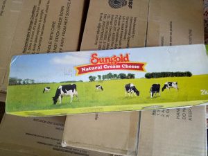 "Phô mai kem Sungold béo ngậy, thơm ngon – sản phẩm bơ sữa Fofood.vn"